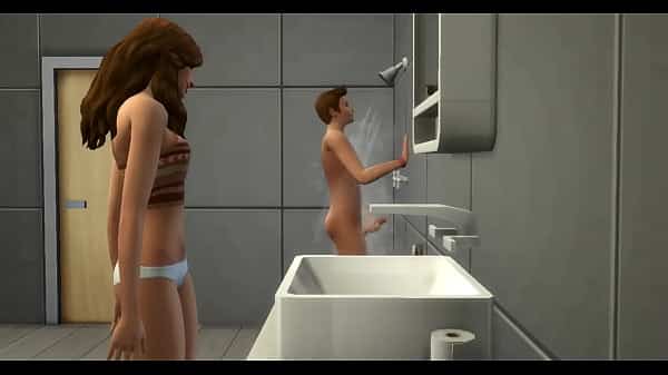 Hermanastra entra al baño cuando su hermanastro se esta dando una ducha y lo ayuda a masturbarse y terminan follando