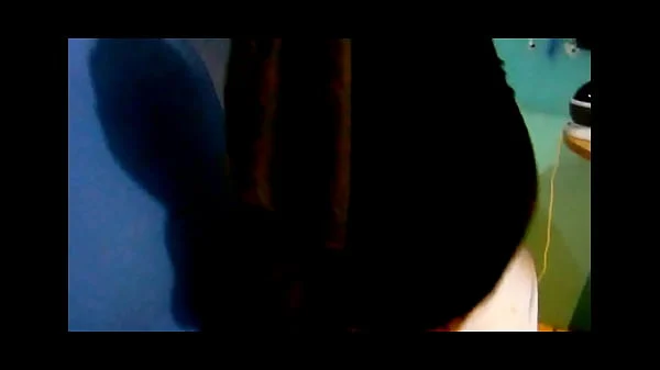 Estudiante universitaria me pide ayuda con su proyecto final, le doy la lección intensiva