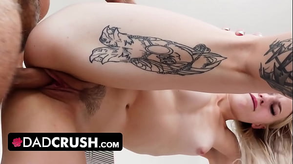 StepDad Helps Out StepDaughter With Her Self-Esteem By Empowering Her With Her Sexuality – DadCrush