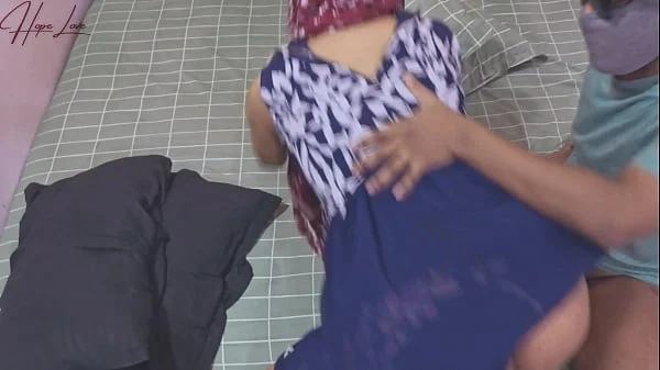 stepsister helped me finish on her pussy