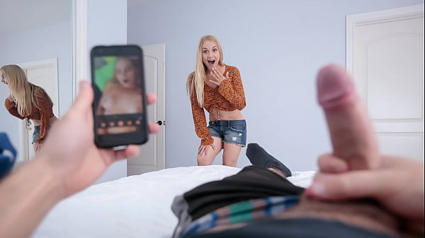 Stepson Helps His Horny Stepmom to Use Social Media for Sexting – Cheatermom