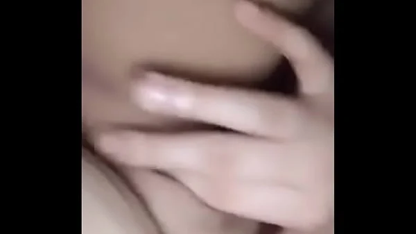 Trời mưa em thèm cu qua hãy giúp em thỏa mãn đi anh