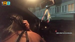 Esposa putinha mamando o Realizador Baiano e liga pro marido corno manso assistir ela chupando negro dotado no carro em via pública
