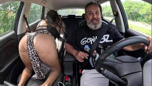 Larissa Cortez sai com Creampie no cú após camisinha estourar na carona – Praia do Futuro – Fortaleza – CE