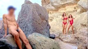 BEACH HANDJOB: during my exhib trip I find the two girls flashed in the parking lot