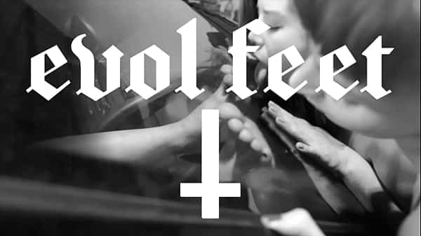 Three Foot Goddesses To Make You Cum