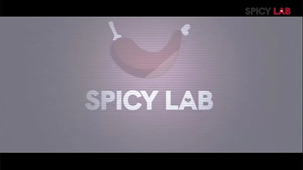 Pussy to other girl pussy in pervert threesome with blonde and brunette ù