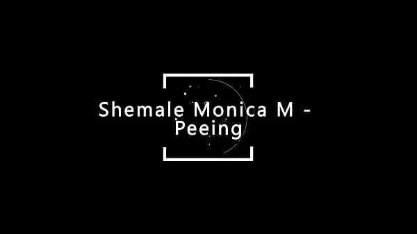 Shemale Monica M – Peeing